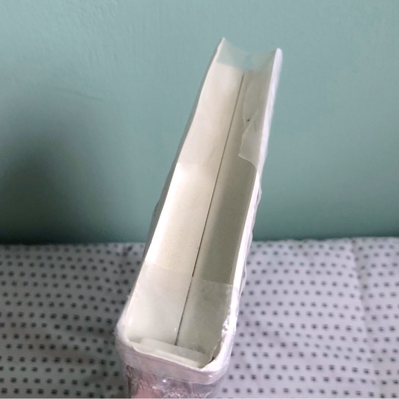 Sealed VHS Tape Disneys Summer of the Monkeys - Picture 2 of 4